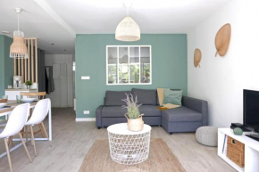 Bandol AZUR - 2 chambres, balcon, bord de mer, wifi, climatisé et parking privé